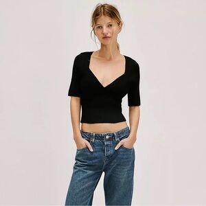 NWT Intimately Free People Sexy Black Cropped V-Neck Fitted Blouse Shirt | Small